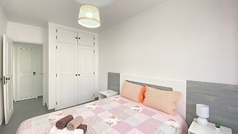 WOW Frente Praia II T2 HsR Quarteira