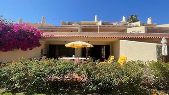T2 Monte Sol Vilamoura by Hsrentals
