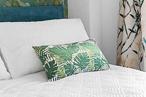 Luxury Leicester Apartment Retreat