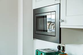 Luxury Leicester Apartment Retreat