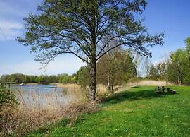 Havel River Houseboat