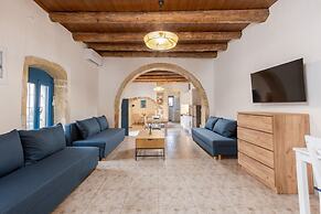 Halases Panorama Villa pvt Pool