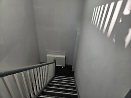 Charming Oxford Apartment in Telford - Flat 2