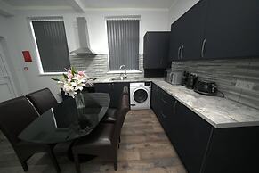 Charming Oxford Apartment in Telford - Flat 2