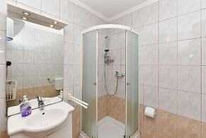 Bright Apartment in Medolino