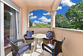 Bright Apartment in Medolino