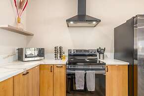 @marbella Lane - Charming Tranquil Hideaway