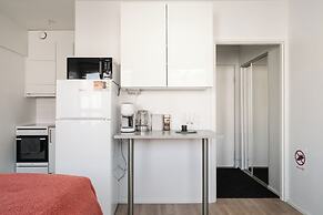 Modern Studio Apartment in Lönnrotinkatu