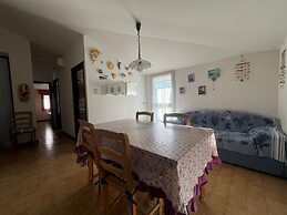 Bright Escape Near the Beach