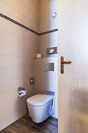 Modern Apartment - AC- 1br-2p- Geneva