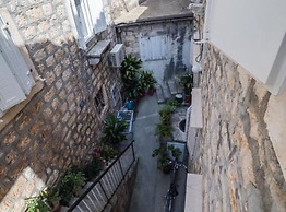 Stone House Seaside Retreat on Brač Island