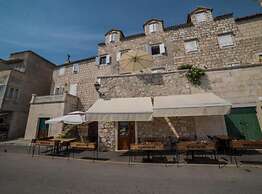 Stone House Seaside Retreat on Brač Island
