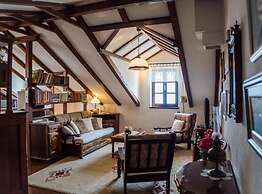 Stone House Seaside Retreat on Brač Island