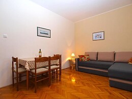 Comfortable Stay in Fažana With Outdoor Space