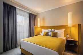 Mamaison Hotel Chain Bridge Budapest