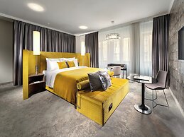 Mamaison Hotel Chain Bridge Budapest