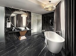 Mamaison Hotel Chain Bridge Budapest
