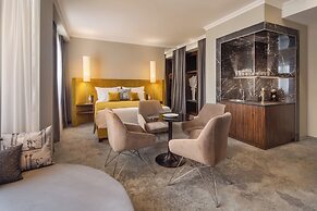 Mamaison Hotel Chain Bridge Budapest