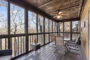 Serenity Oaks Stay for 16!