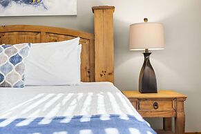 Serenity Oaks Stay for 16!