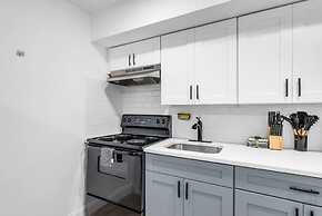Modern 2 Bdrm Near NYC American Dream Mall