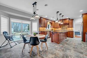 Cozy Private Home W Fireplace Outdoor Kitchen