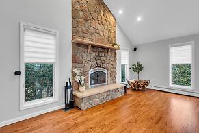 Cozy Private Home W Fireplace Outdoor Kitchen