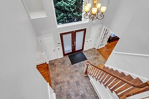 Cozy Private Home W Fireplace Outdoor Kitchen