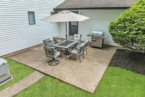 Family Retreat W Playground Near Hiking Trails