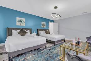 Family Retreat W Playground Near Hiking Trails