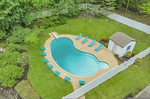 Family Retreat W Playground Near Hiking Trails