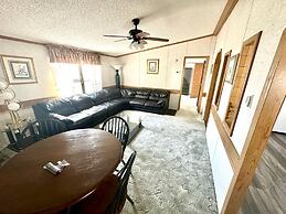 Catskills Spring 40 Acre Land With Forest Trails