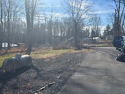 Catskills Spring 40 Acre Land With Forest Trails