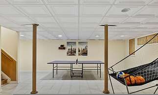 Elegant Spring Stay on Peaceful Retreat