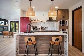 @ Marbella Lane - The Wine Mine Desert Escape