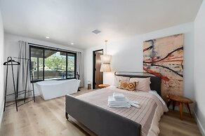 @ Marbella Lane - The Wine Mine Desert Escape