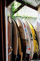 The Cafecito Surf School & Guesthouse