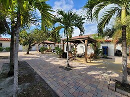 STAY INN BOUTIQUE HOTEL