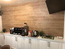 STAY INN BOUTIQUE HOTEL