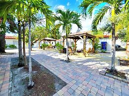 STAY INN BOUTIQUE HOTEL