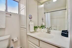 @ Marbella Lane - Stylish Cozy4br in Siliconvalley
