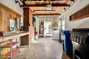 @ Marbella Lane - Stylish Cozy4br in Siliconvalley