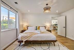 @ Marbella Lane - Stylish Cozy4br in Siliconvalley