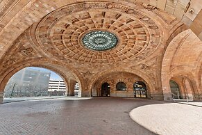 Placemakr Downtown Pittsburgh