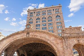 Placemakr Downtown Pittsburgh