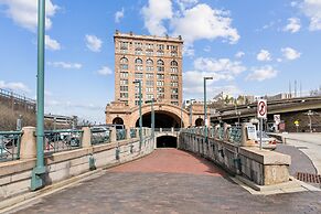 Placemakr Downtown Pittsburgh