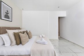 Appartement de 3 pieces a Birkhadem