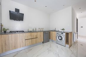 Appartement de 3 pieces a Birkhadem