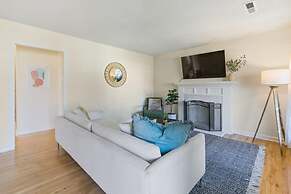 @ Marbella Lane - Modern and Sleek Home in Redwood