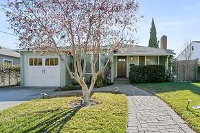 @ Marbella Lane - Modern and Sleek Home in Redwood